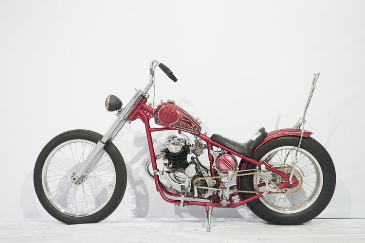Merah Menggoda Honda Tiger Makin Mempesona Pakai Gaya Chopper Gridoto Com