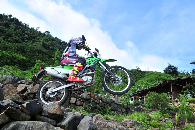 Hendak Bore Up Kawasaki KLX 150 Jadi 180 cc Siapkan Budget Segini