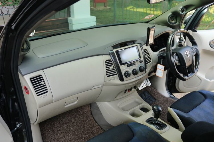 Foto 91+ Modifikasi Interior Mobil Innova Gratis Terbaru