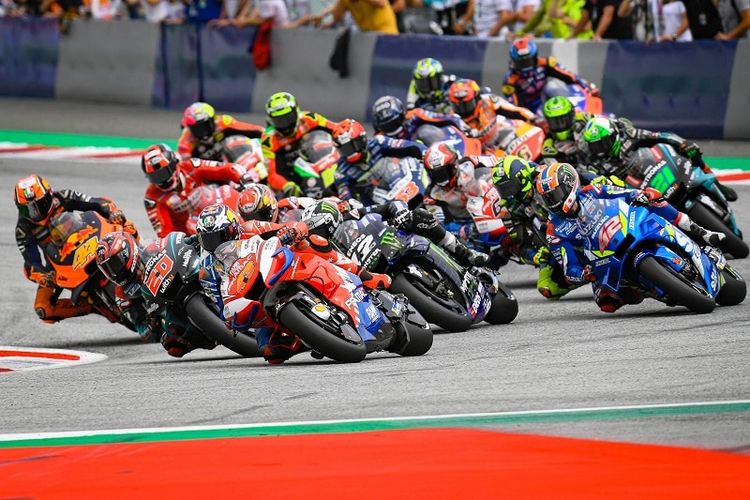 Ini 5 Gaji Tertinggi Pembalap Motogp 2021 Tembus Ratusan Miliar Ada Nama Valentino Rossi Gridoto Com<script async src=