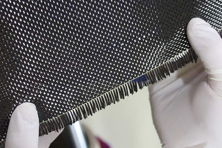 Ini Bedanya Carbon Fiber Dengan Kevlar Yang Harus Kamu Pahami - Gridoto.com