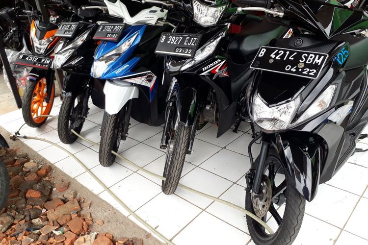 Contoh Spanduk Jual Beli Motor Bekas gambar spanduk Contoh Spanduk Jual Beli Motor Bekas gambar spanduk