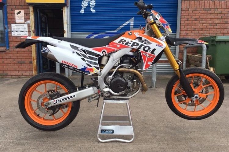 Honda 450 Supermoto