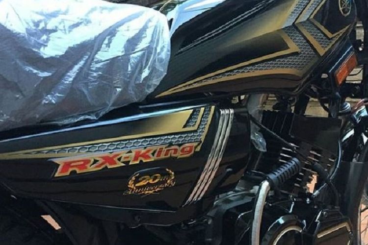 Diproduksi Terbatas Inilah Kegantengan Yamaha Rx King Gold Edition Gridoto Com