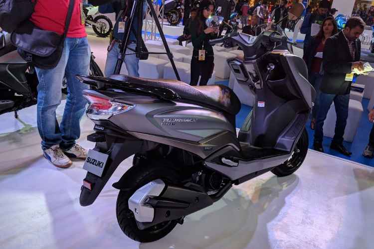 Suzuki Burgman 2019