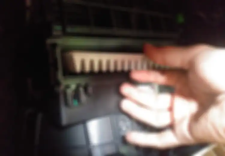 Kapan Waktu Terbaik Ganti Filter Kabin AC Mobil Bekas? Ini Penjelasan Bengkel