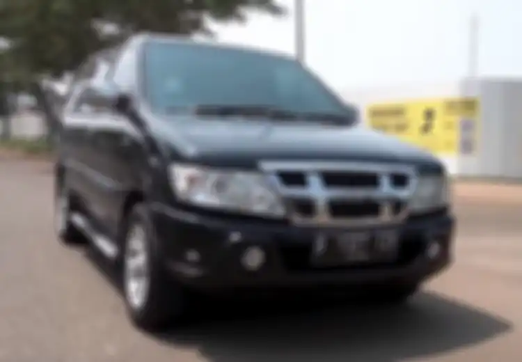 Daftar Harga Mobil Bekas MPV Isuzu Panther 2012 di Oktober 2026