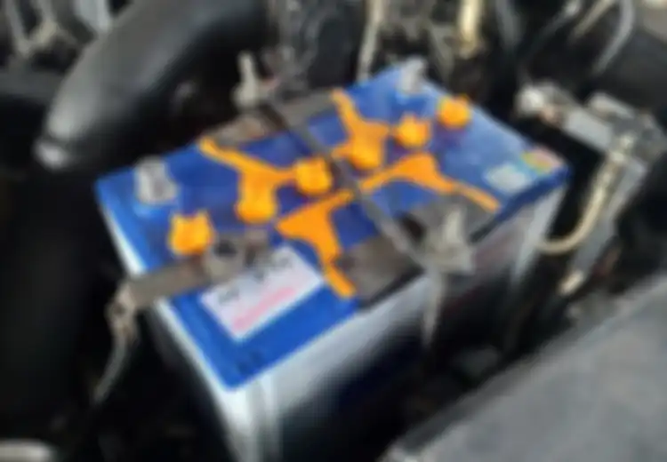 Ini Hal Penting Buat Mobil Bekas Yang Masih Pakai Aki Tipe Basah