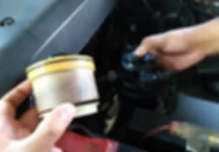 Jangan Tergiur Murah, Ini Bahaya Fatal Pakai Filter Bahan Bakar Palsu di Mobil Bekas