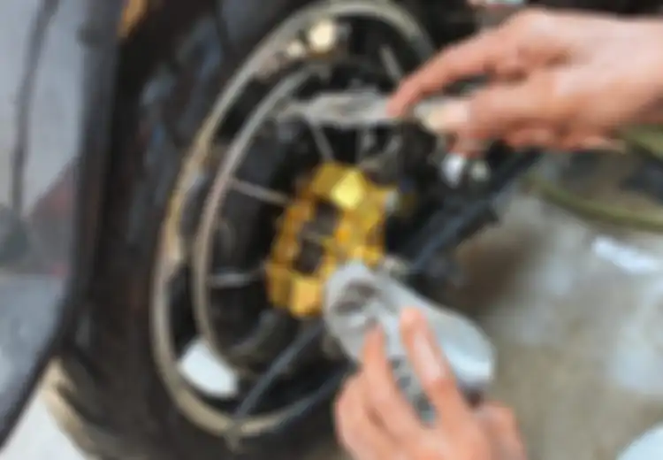 Ini 3 Komponen Motor Listrik yang Gak Boleh Disemprot Air Saat Cuci