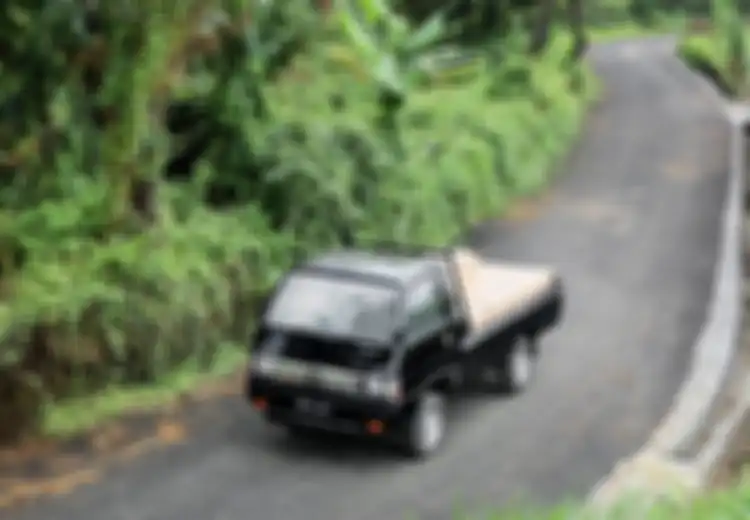 Rencana Beli Mitsubishi Colt L300, Cek Harga Mobil Barunya Juni 2024