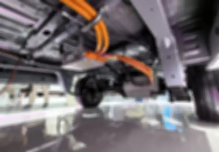 Ternyata Ini Sebabnya Membersihkan Kolong Mobil Bekas Itu Penting