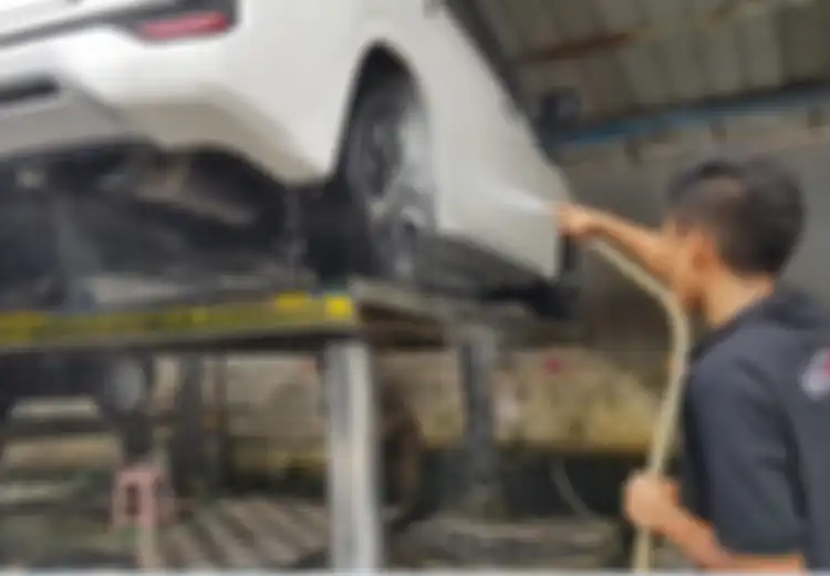 Perhatikan Bagian Ini Saat Cuci Kolong Mobil Bekas Matik Sendiri Ya