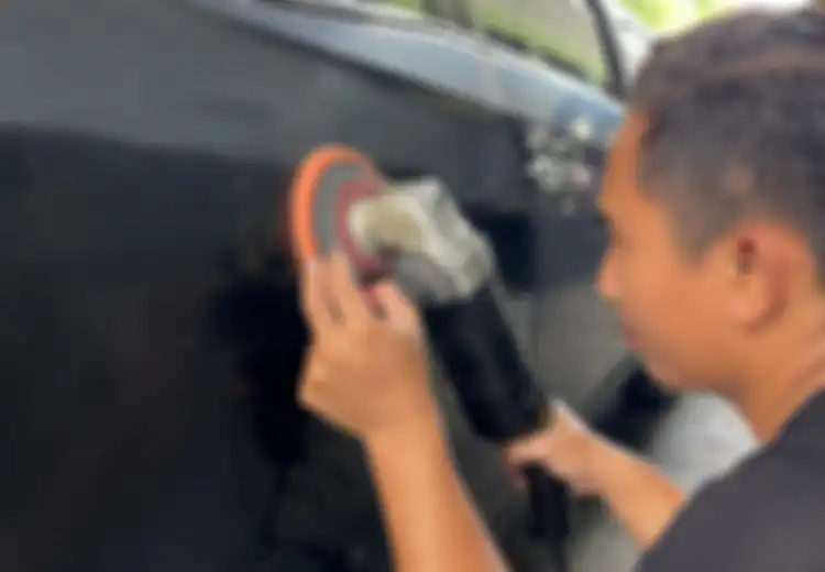 Harus Tahu, Segini Biaya Poles Cat Mobil Bekas di Bengkel Umum