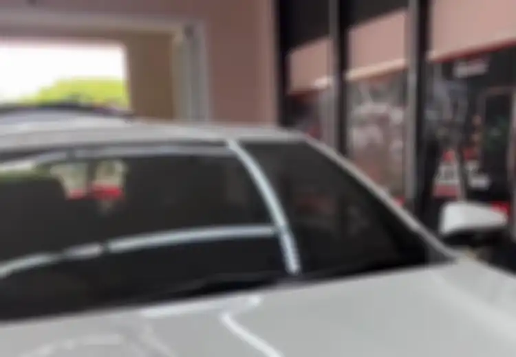 Kaca Mobil Banyak Debu Jangan Buru-buru Hidupkan Wiper, Ini Risikonya