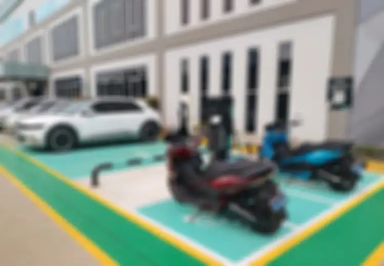 Jika Aturan Ini Berlaku di Jakarta, Para Pemilik Motor dan Mobil Listrik Bisa Ikut Ngedumel