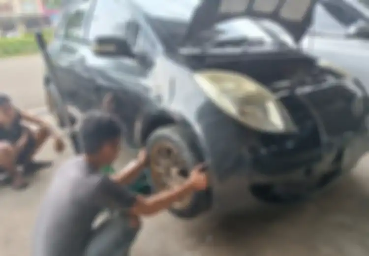 Ternyata Ini sebabnya Saat Cek Kaki-kaki Wajib Taruh Roda di Kolong Mobil Bekas 