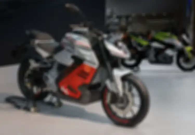 Yadea Luncurkan Motor Listrik Baru, Charge Baterai dari Kosong Sampai 80 % Cuma 10 Menit!