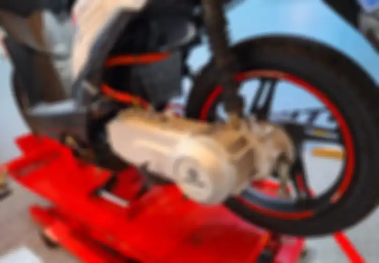 Muncul Motor Listrik Jenis Baru, Punya Blok CVT Seperti Motor Matic