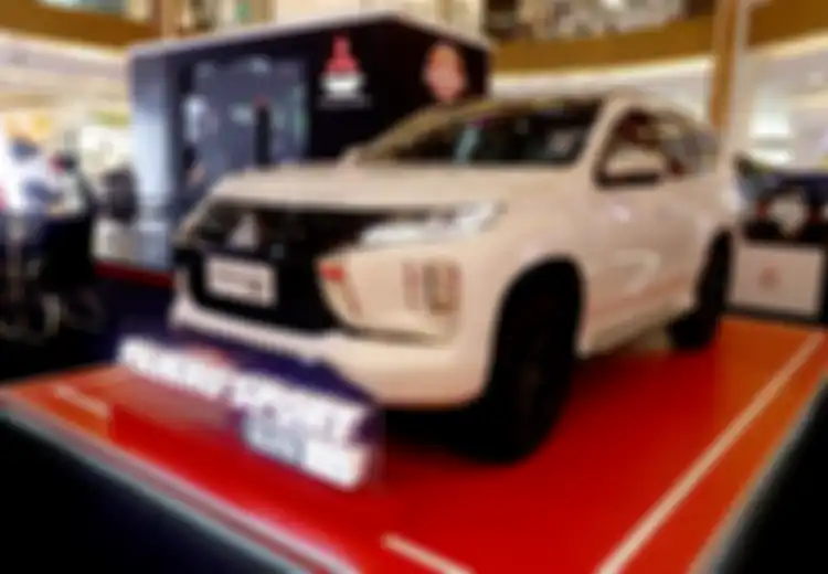 Harga Toyota Fortuner Juli 2024 Naik, Mitsubishi Pajero Sport Enggak Goyang