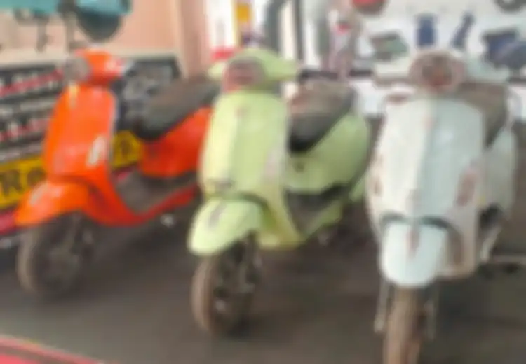 Mau Beli Motor Listrik Untuk Lebaran, Harga Bekasnya Cuma Segini