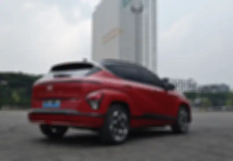 Tiga Fitur Hyundai Kona Electric Bikin Pengemudi Tenang, Apa Tuh?