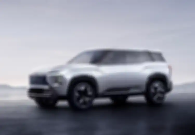 Mitsubishi Kenalkan Mitsubishi DST, Konsep XForce Versi 7-Seater