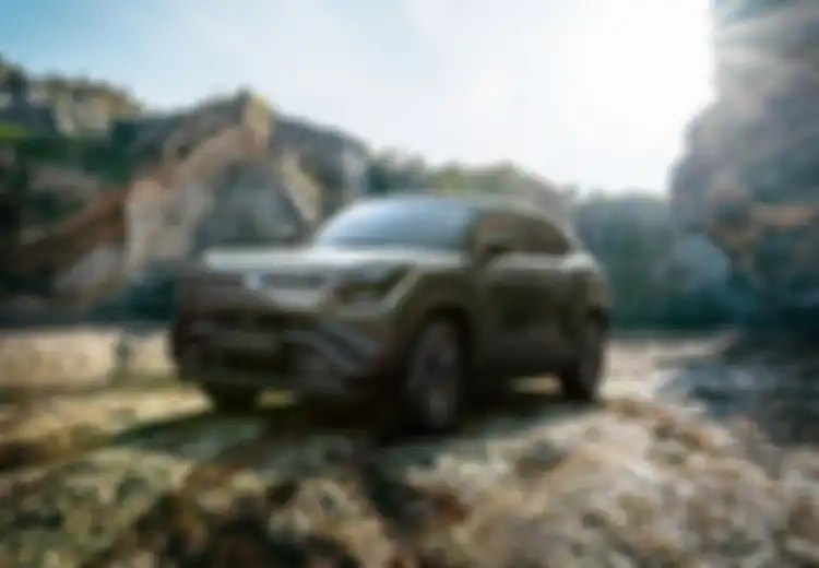 Ramai Isu Suzuki e Vitara Bakal Mejeng di GIIAS, Sudah Bisa Pesan di Dealer?