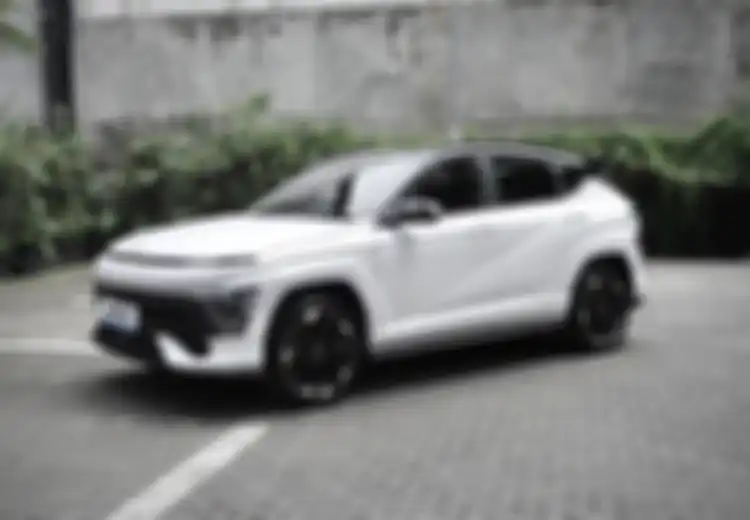 Pilihan Warna dan Harga Hyundai Kona Electric N Line Baru di Indonesia