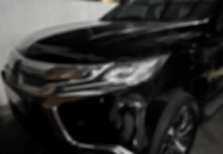 Jarang yang Tahu, Ternyata Harga Lampu Depan Kiri dan Kanan Pajero Sport Berbeda