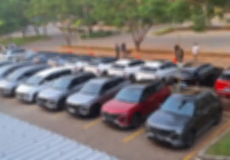 Ini Sebabnya Posisi Roda Mobil Bekas Enggak Boleh Belok Saat Parkir