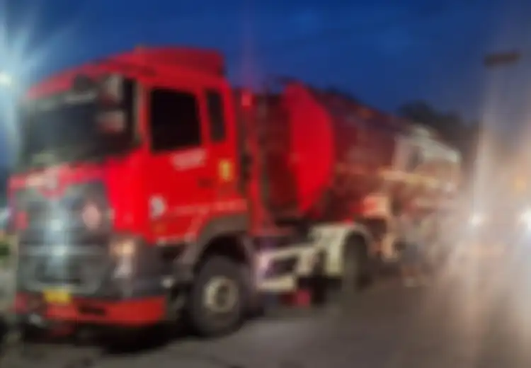 Innalillahi, Kronologi Honda BeAT Terseret di Kolong Truk Tangki Pertamina Tewaskan Anak 12 Tahun