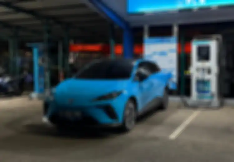 Perbedaan Fast Charging dan Slow Charging Mobil Listrik, Ini Efeknya