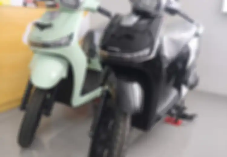 Tingkat TKDN Motor Listrik Adora Meningkat, Ini Manfaatnya Buat Konsumen!