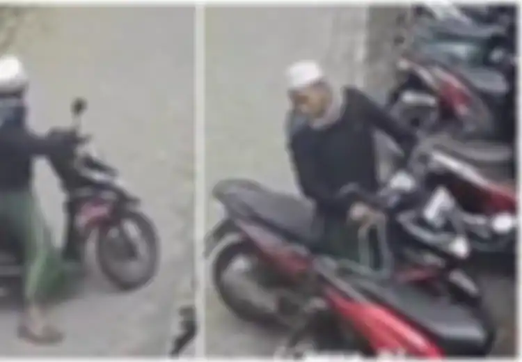 BeAT Guru Ngaji Raib Saat Salat Jumat, Terungkap Aksi Kilat Si Pria Berpeci