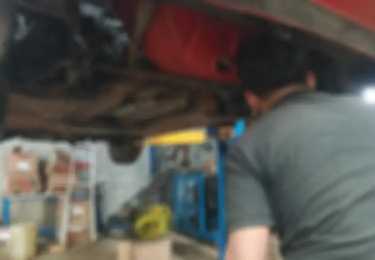 Ini Dampak Oli Mesin Mobil Bekas Rembes Didiamkan Pasca Mudik