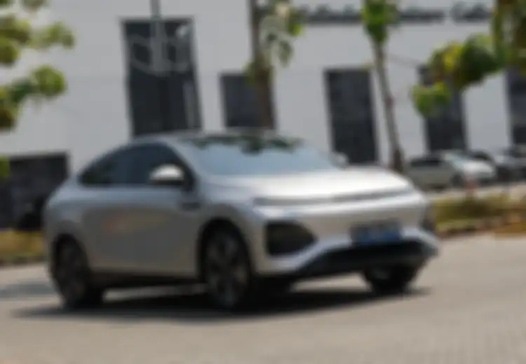 Lebih Murah dari IONIQ 5, Fitur XPENG G6 Ini Bikin Kang Parkir Bingung