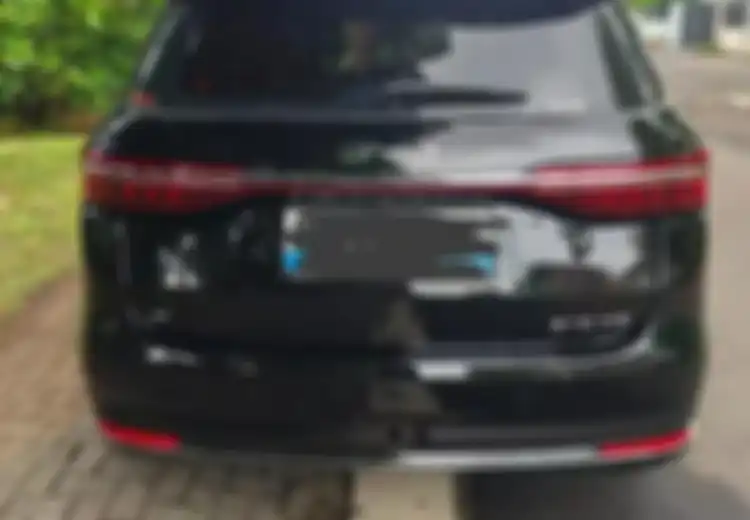 Mobil Listrik Bekas Cepat Turun Harga, Pedagang: Jangan Disimpan Lama