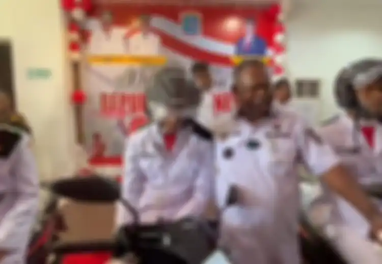 Bikin Iri, Tiga Anggota Paskibraka Ini Beri Hadiah Honda BeAT Kemenkum Gegara Aksi Heroik Ini