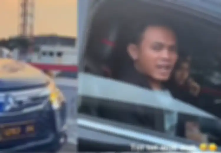 Pajero Sport Pelat Dinas Polri Mencurigakan, Pamer Strobo dan Sirene Usir Mobil Lain Saat Macet