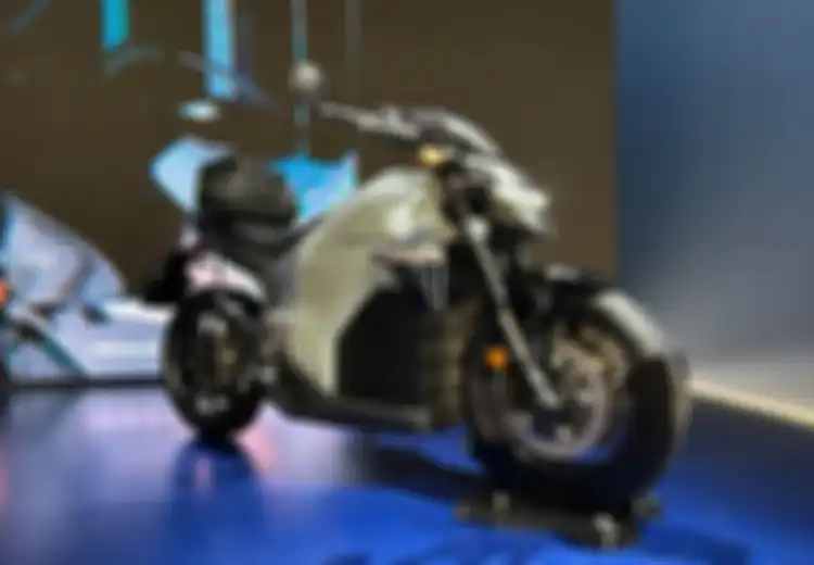 Honda WN7 Muncul di EICMA 2025, Motor Listrik Bertenaga Moge!