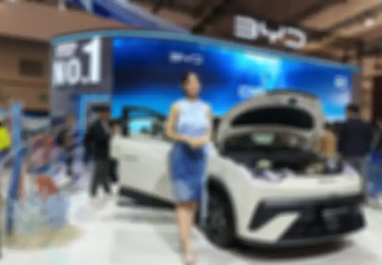 Apakah Mobil EV Impor Akan Naik di 2026 , Berikut Prediksinya