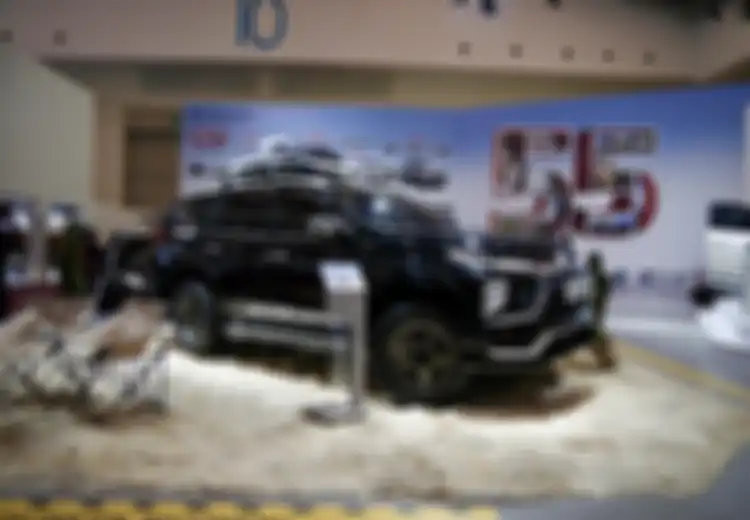Gandeng Alpine, Mitsubishi Pajero Sport Tampil Ciamik Di GJAW 2025