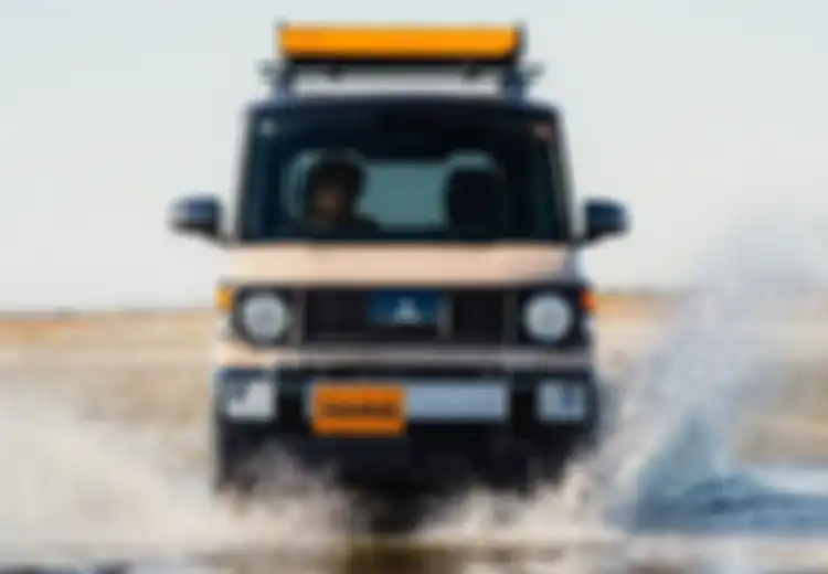 Tampil ala Pajero Jadul, Mobil Compact Mitsubishi Ini Iritnya Tembus 19,5 Km/Liter