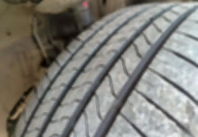 Tiga Cara Mudah Ini Bisa Mencegah Ban Mobil Bekas Meledak Di Jalan