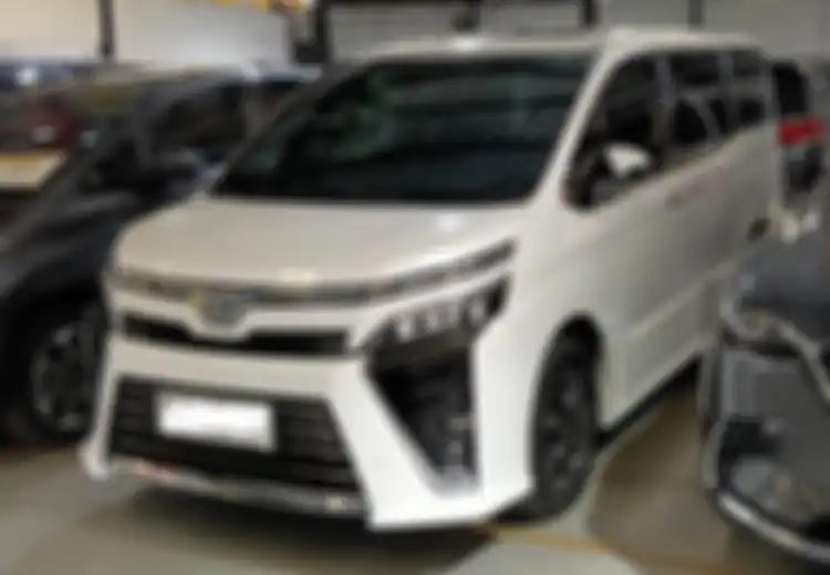 Lirik Mobil Bekas MPV Toyota Voxy Harga Bekasnya Makin Terjangkau