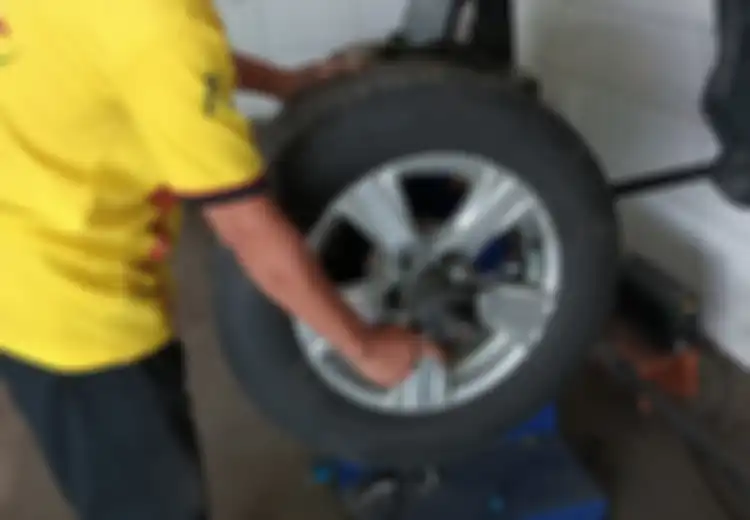 Merasakan Gejala Seperti Ini? Wah, Ban Mobil Bekas Kalian Harus di-Balancing  Tuh