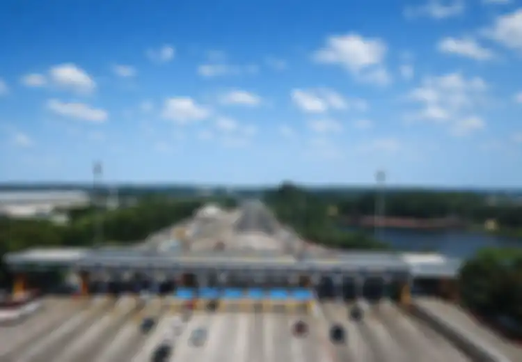 Diskon Tol Bikin Gaspol ke Timur, Kendaraan Tembus 228 Ribu di GT Cikampek Utama
