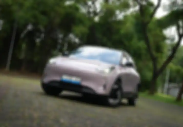 Fleksibel Untuk Perkotaan, Secepat Ini Ngecas Baterai Geely EX2