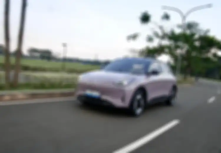 Kecil-kecil Cabe Rawit, Sekencang Ini Akselerasi Geely EX2 Max